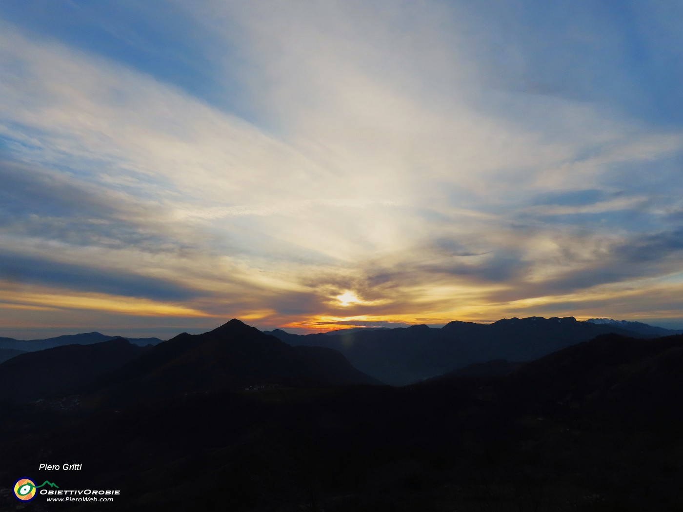45 Colori del tramonto dall'Alben al Linzone.JPG
